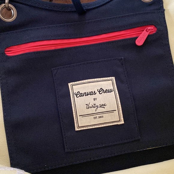 Thirty One Canvas Crew - Picture 5 of 9